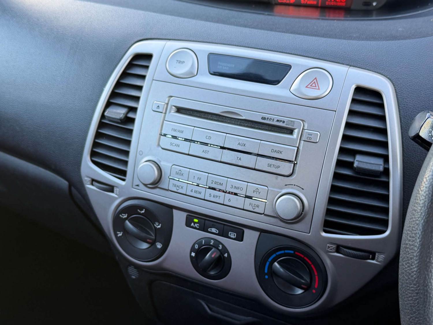 Used Hyundai i20 2009 for sale - 76699681: Photo 18