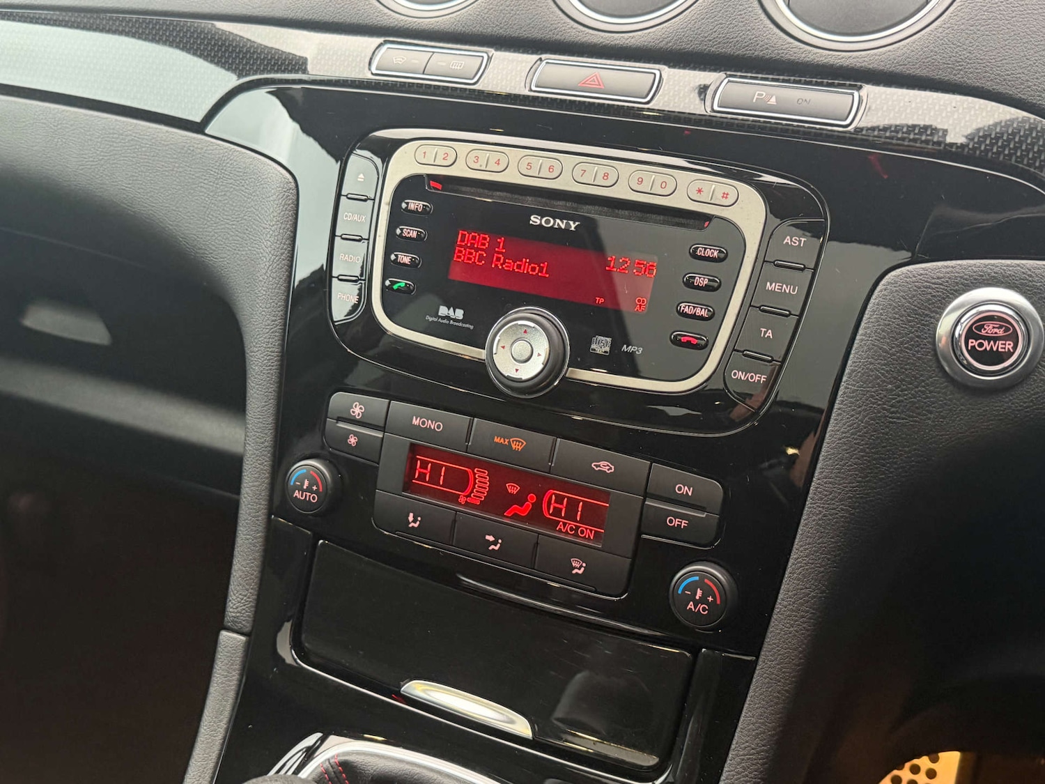 Used Ford S-Max 2011 for sale - 77022291: Photo 17