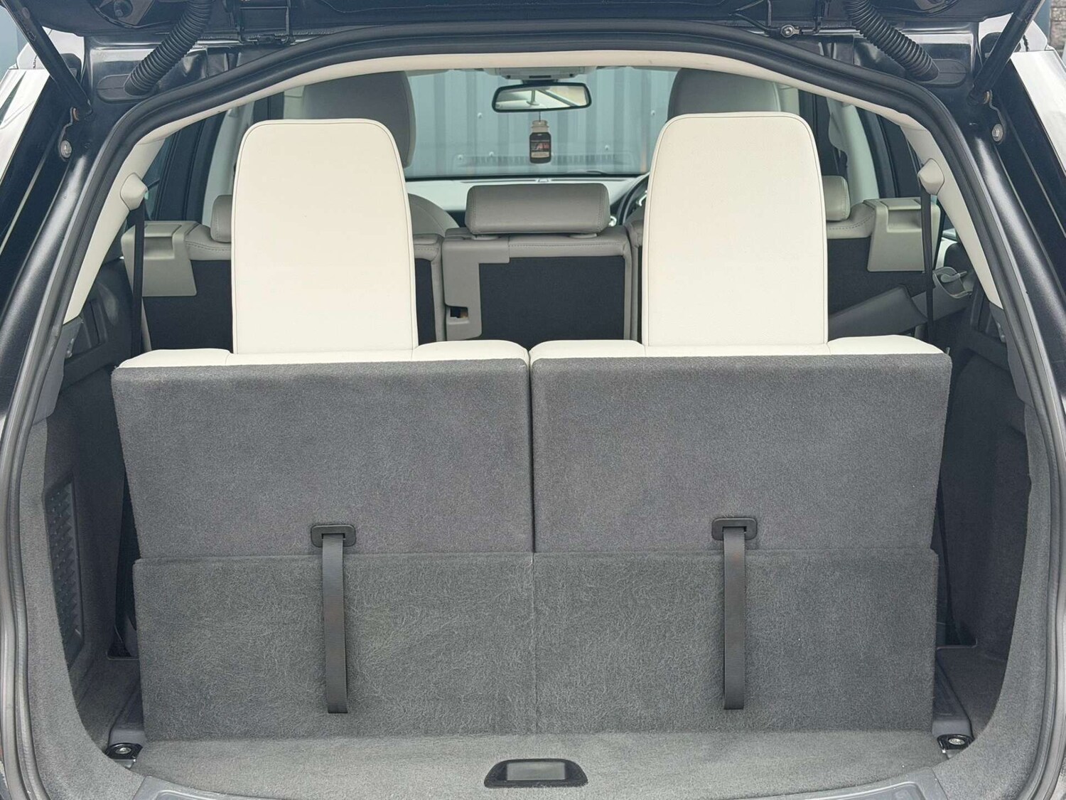 Used Land Rover Discovery Sport 2017 for sale - 78097331: Photo 24