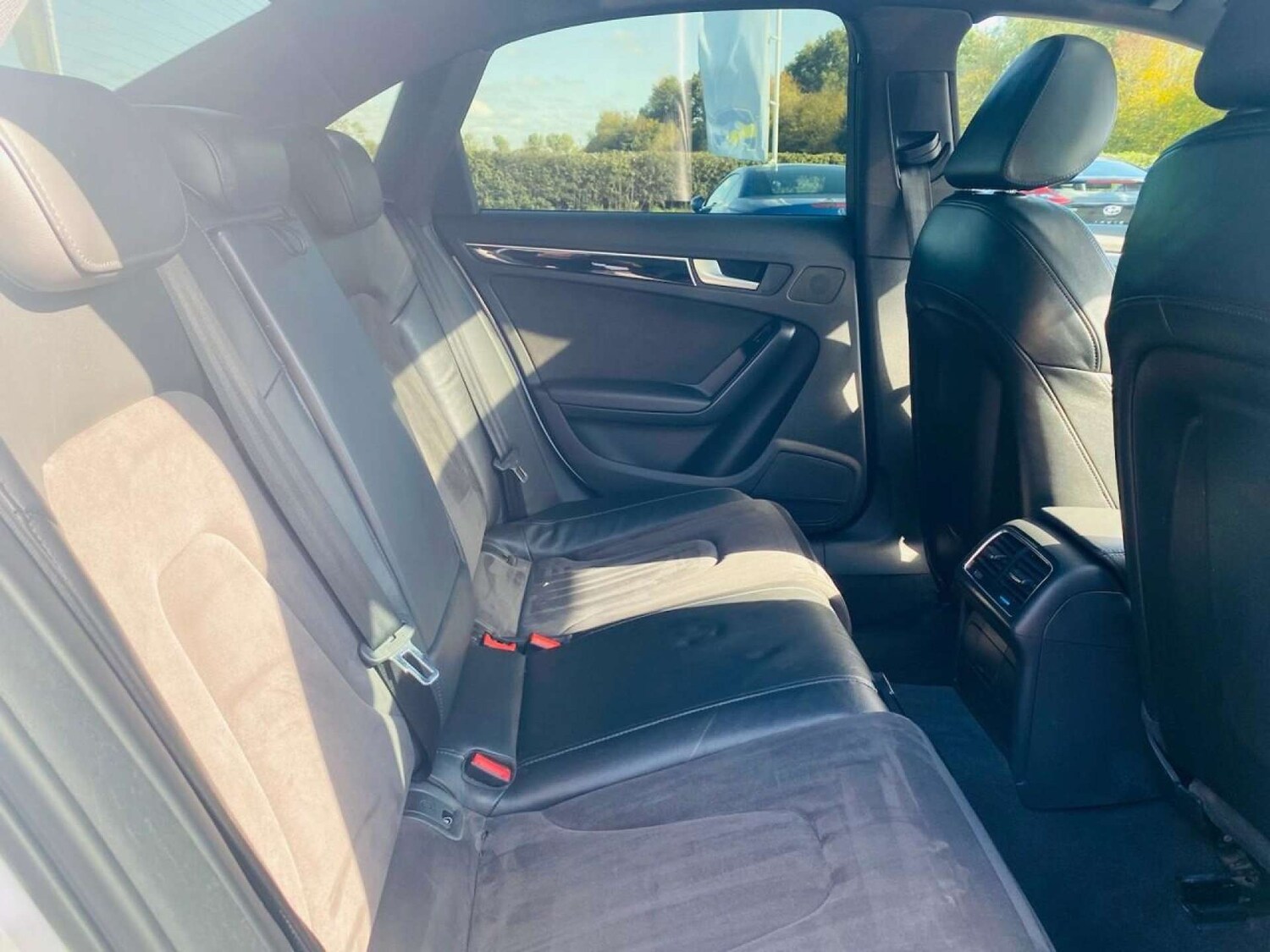 Used Audi S4 2010 for sale - 77502027: Photo 7