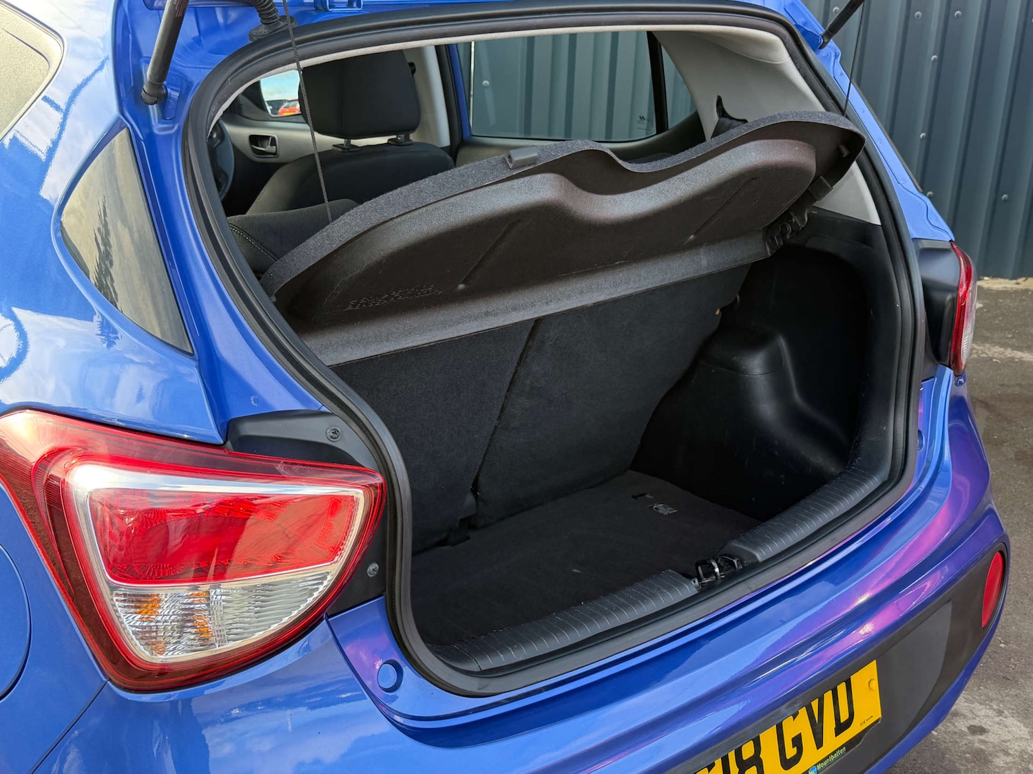 Used Hyundai i10 2018 for sale - 77523209: Photo 3