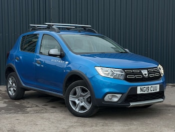 2019 - 0.9 TCe Essential 5dr