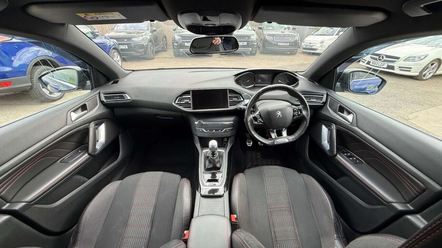 Used Peugeot 308 2017 for sale - 76602116: Photo 21