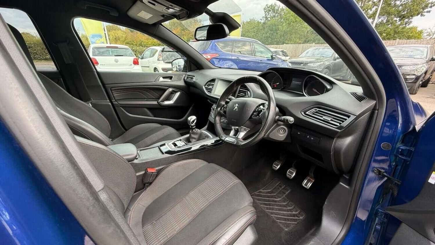 Used Peugeot 308 2017 for sale - 76602116: Photo 22