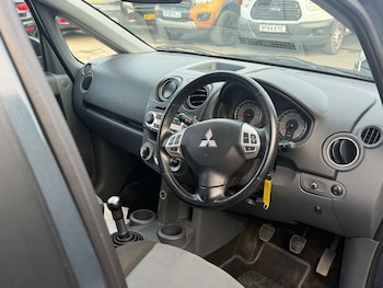 Used Mitsubishi Colt 2009 for sale - 78032028: Photo