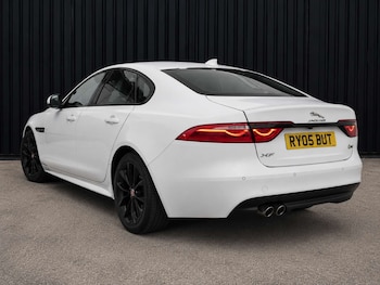 Used Jaguar XF 2015 for sale - 79343864: Photo