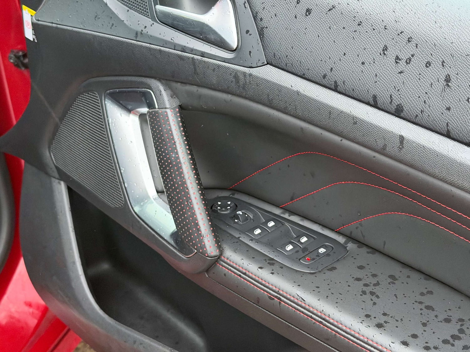 Used Peugeot 308 2015 for sale - 76767879: Photo 16