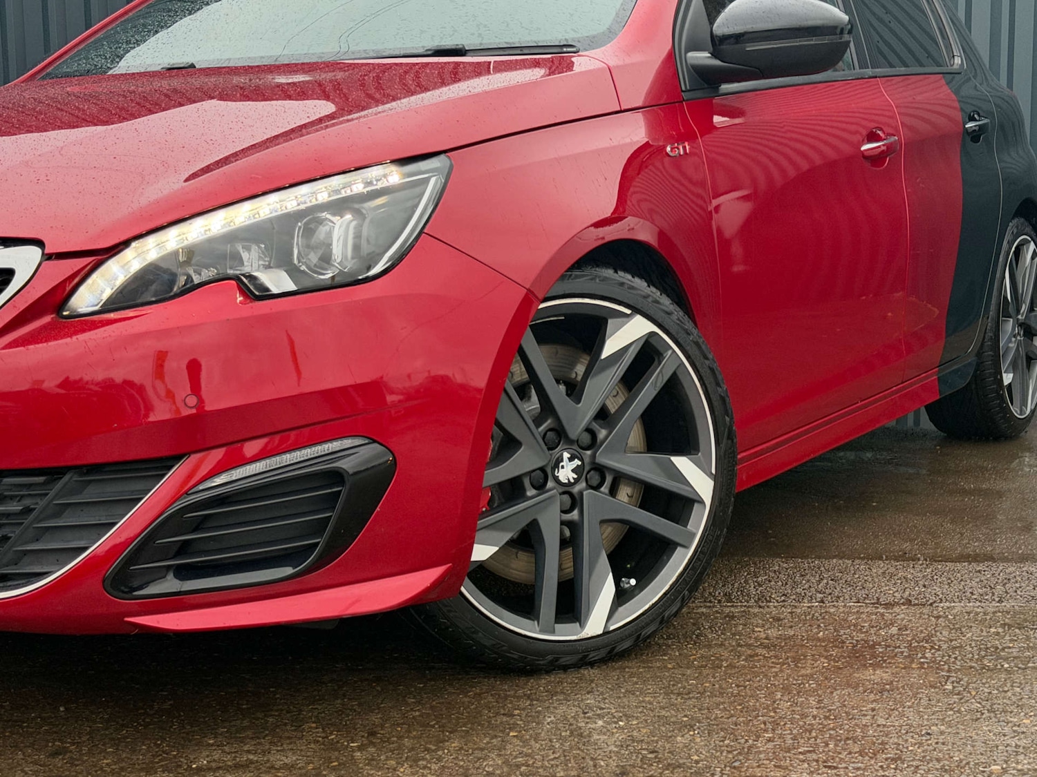 Used Peugeot 308 2015 for sale - 76767879: Photo 8