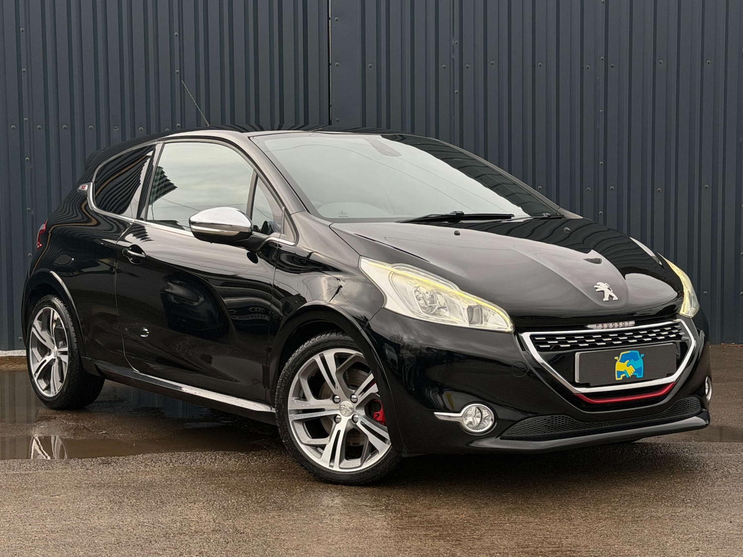 Used Peugeot 208 2014 for sale - 77022282: Photo 1