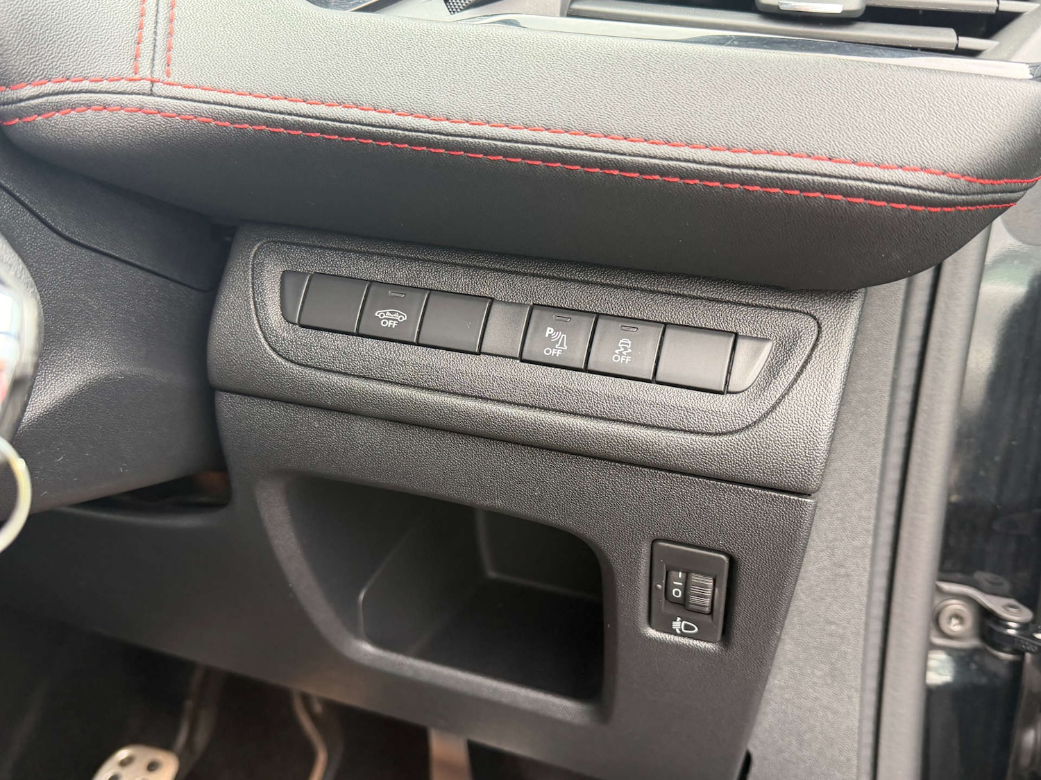 Used Peugeot 208 2014 for sale - 77022282: Photo 12