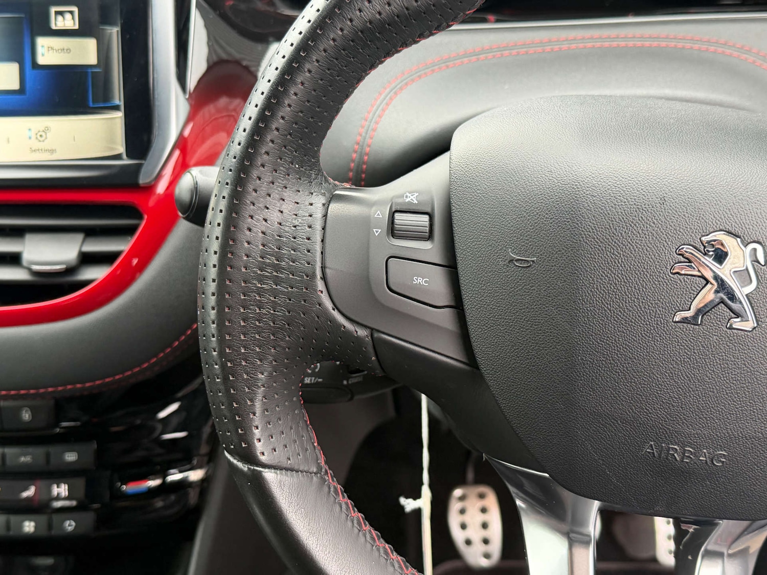 Used Peugeot 208 2014 for sale - 77022282: Photo 18