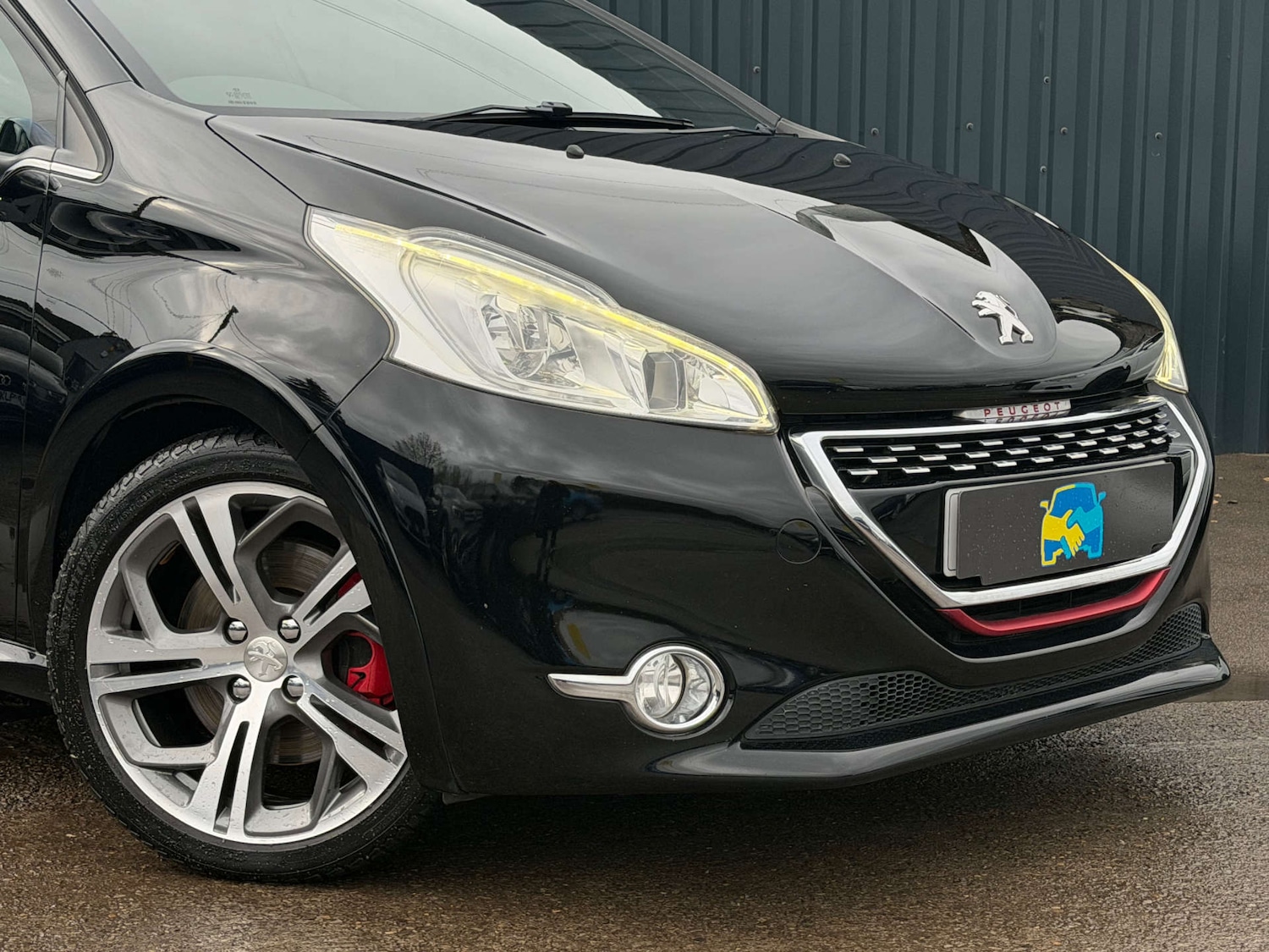 Used Peugeot 208 2014 for sale - 77022282: Photo 2