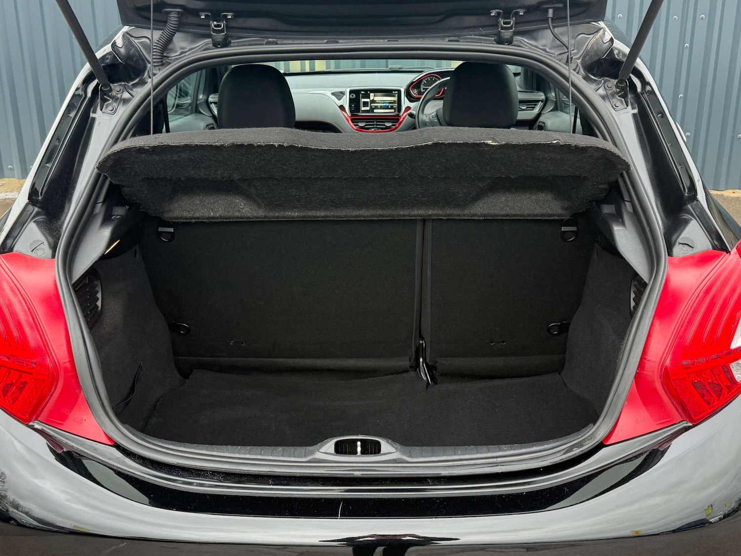 Used Peugeot 208 2014 for sale - 77022282: Photo 21