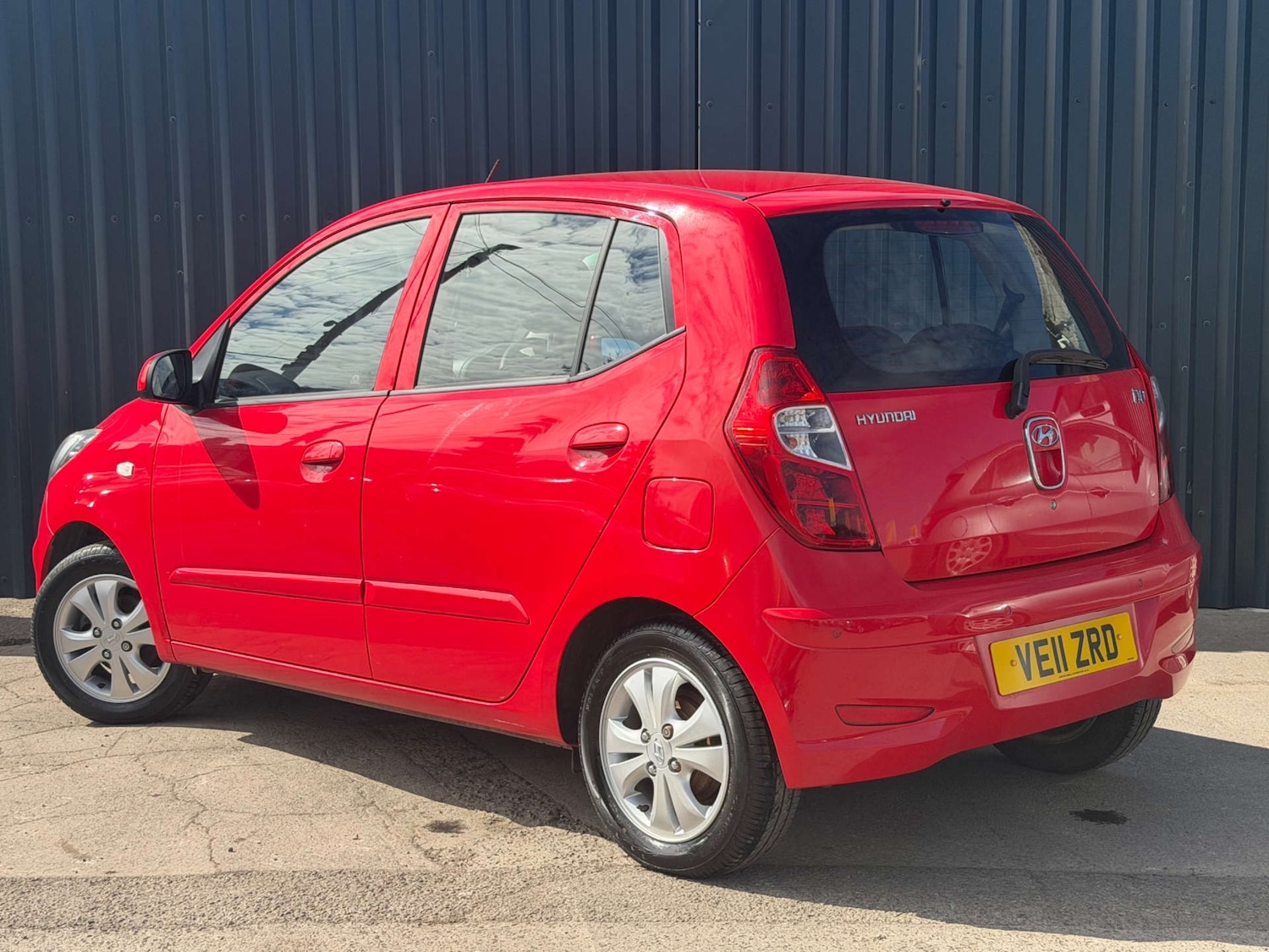 Used Hyundai i10 2011 for sale - 78102149: Photo 14