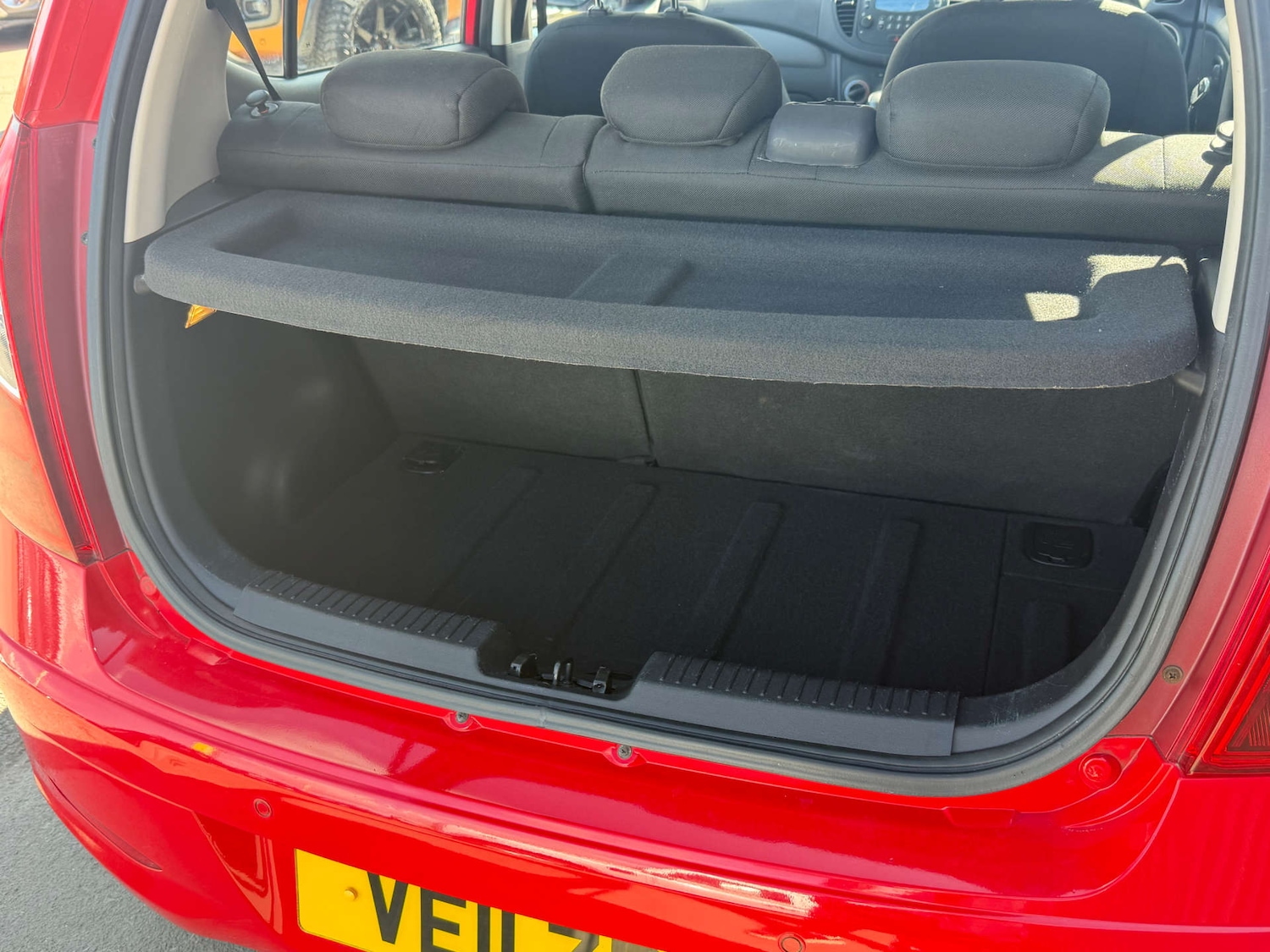 Used Hyundai i10 2011 for sale - 78102149: Photo 16