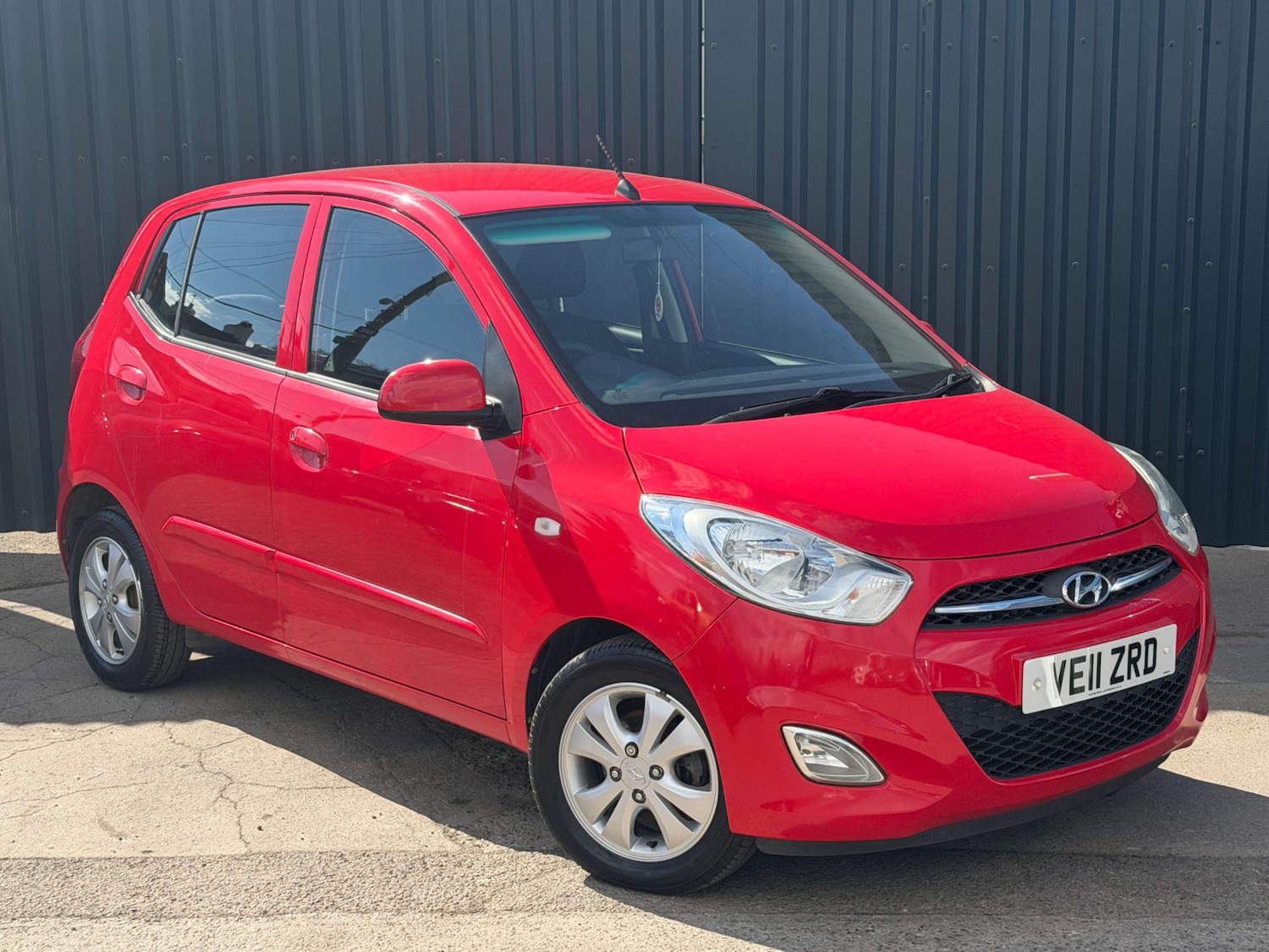 Used Hyundai i10 2011 for sale - 78102149: Photo 18