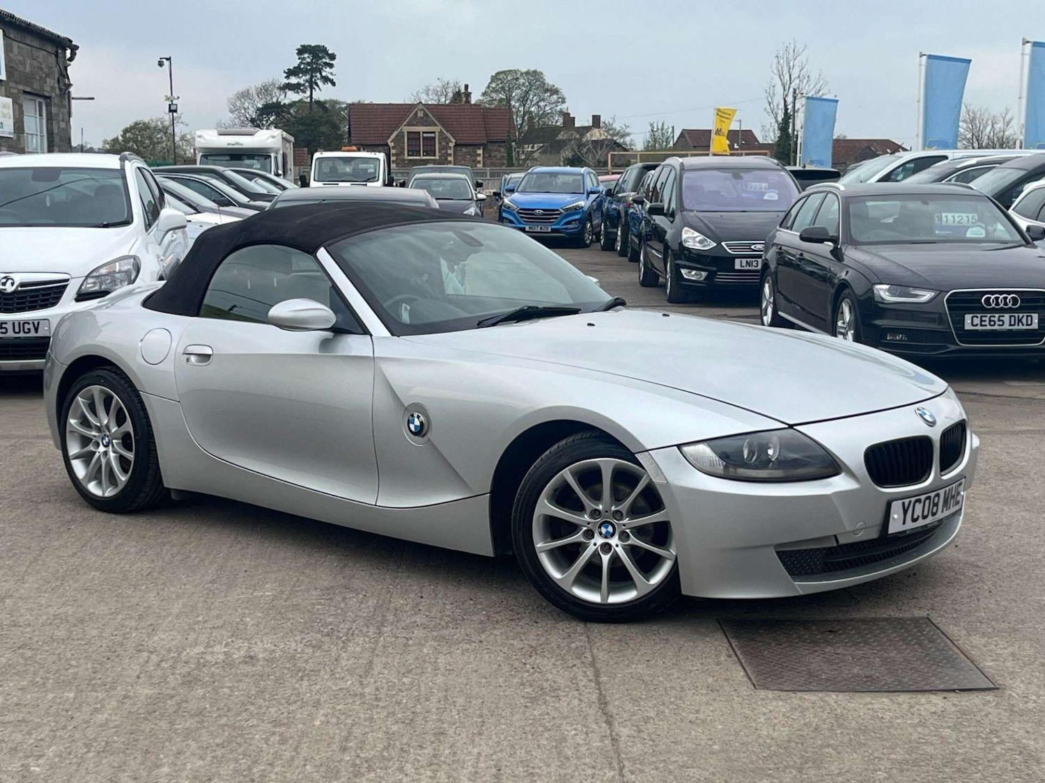 Used BMW Z4 2008 for sale - 76232155: Photo 2