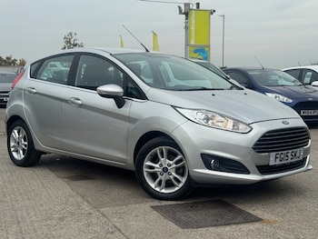 2015 (15) - 1.0T EcoBoost Zetec Hatchback 5dr Petrol Manual Euro 5 (s/s) (100 ps)