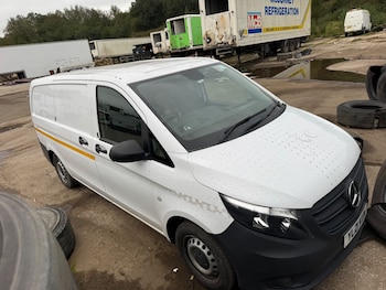 Mercedes-Benz - Vito