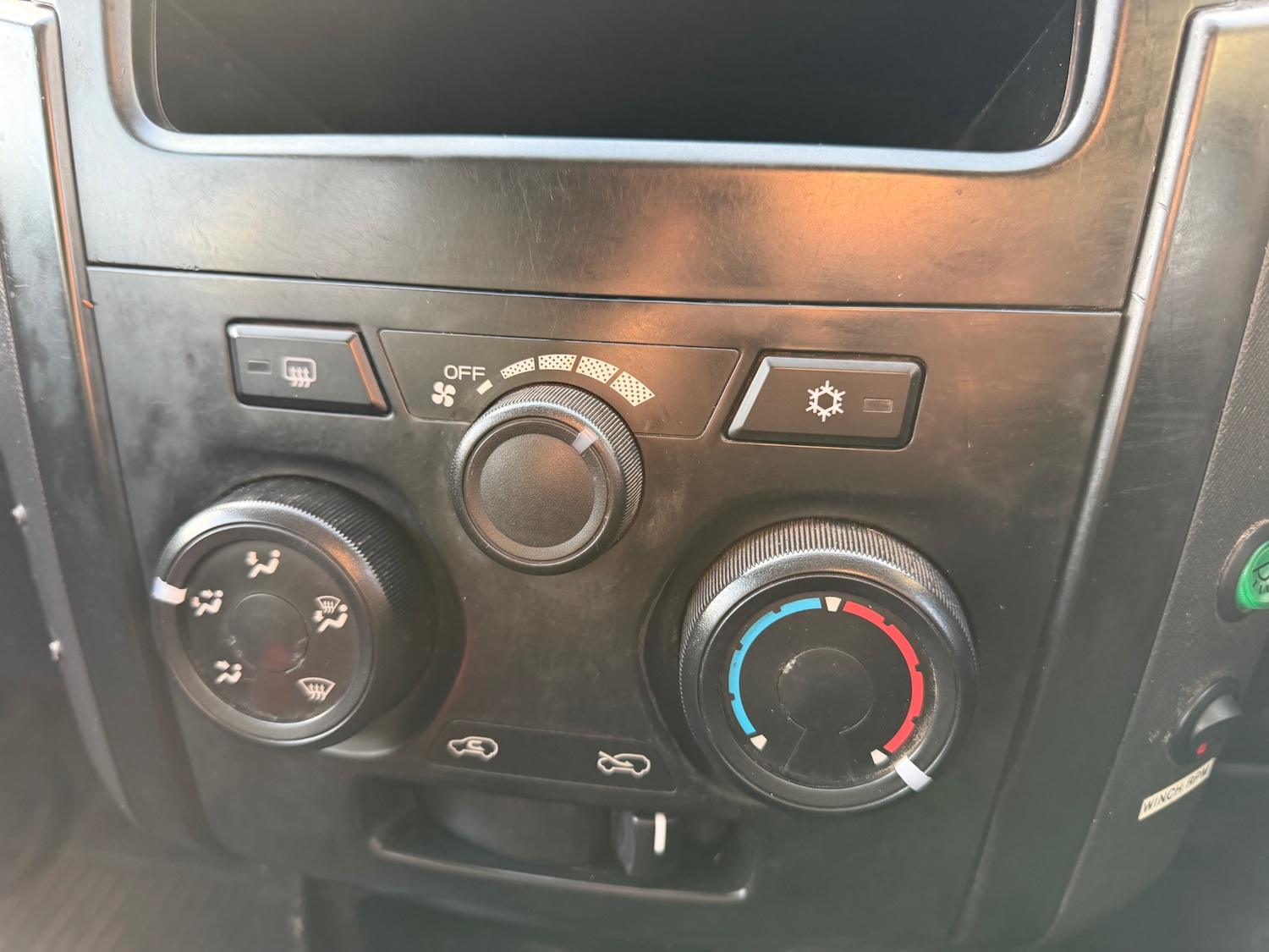 Used Isuzu D-Max 2017 for sale - 77292102: Photo 23