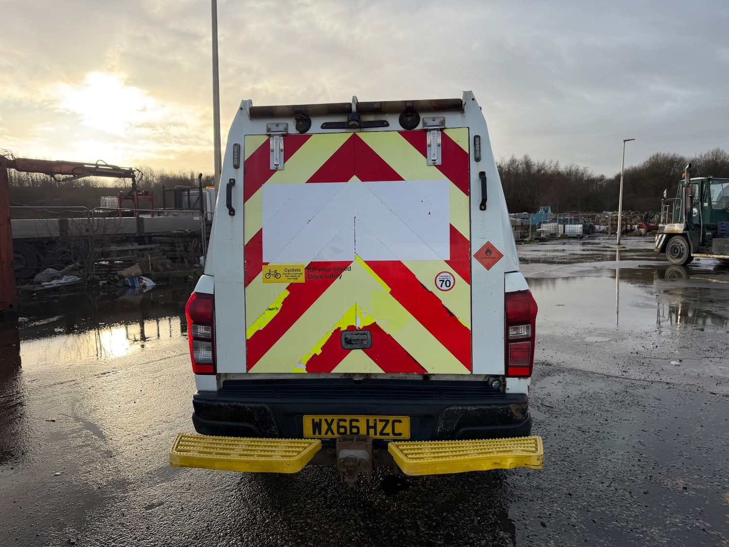 Used Isuzu D-Max 2017 for sale - 77292102: Photo 8