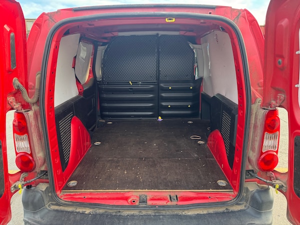 Used Peugeot Partner 2012 for sale - 73943887: Photo 7