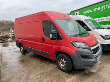 Peugeot Boxer feature image