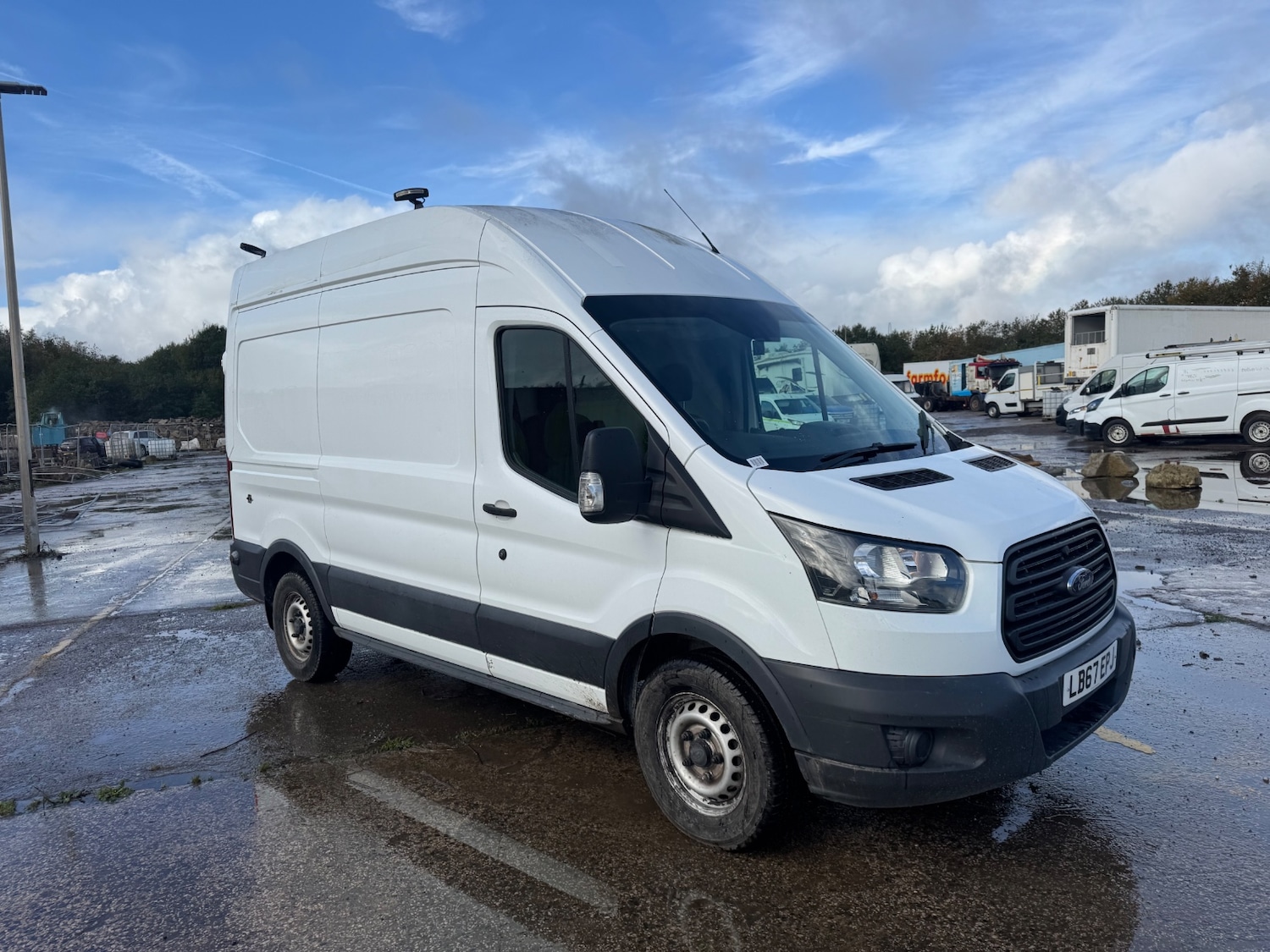 Used Ford Transit 2018 for sale - 76347399: Photo 1
