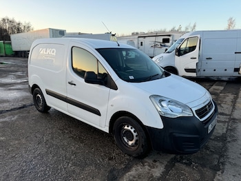 Used Peugeot Partner 2018 for sale - 75238772: Photo