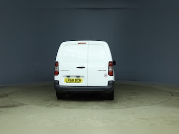 Used Peugeot Partner 2018 for sale - 75238772: Photo