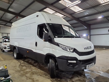 Used Iveco Daily 2015 for sale - 75592703: Photo