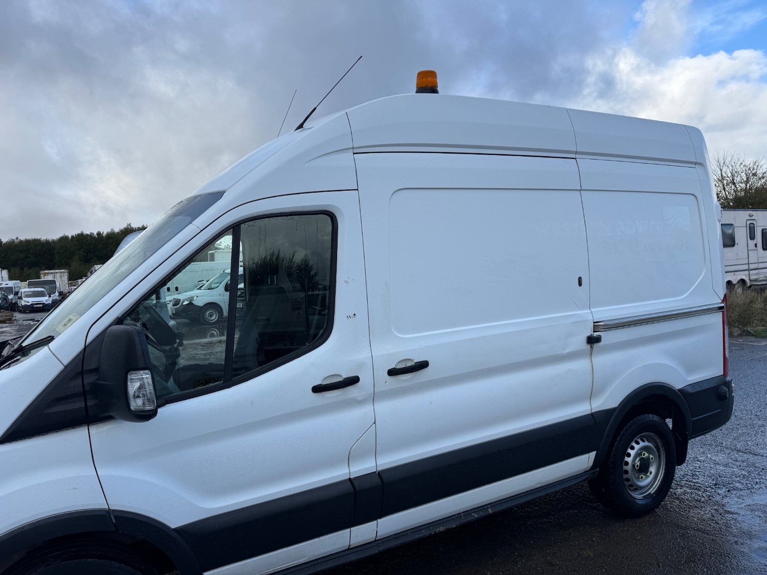 Used Ford Transit 2016 for sale - 76347393: Photo 3