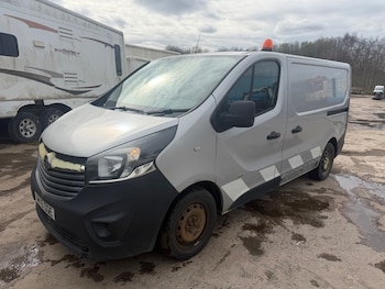 Used Vauxhall Vivaro 2015 for sale - 78057502: Photo