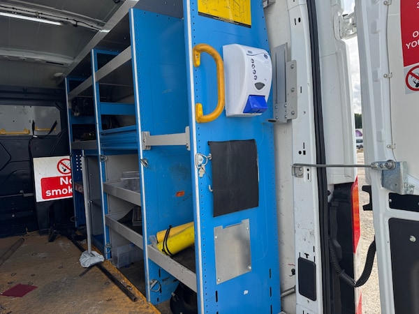 Used Ford Transit 2015 for sale - 75097559: Photo 19