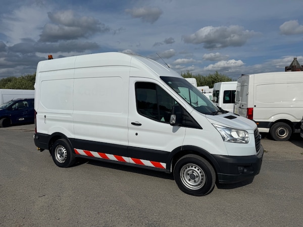 Used Ford Transit 2015 for sale - 75097559: Photo 1