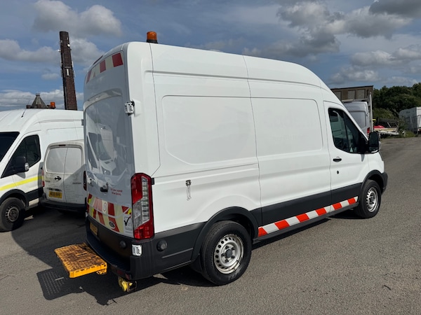 Used Ford Transit 2015 for sale - 75097559: Photo 4
