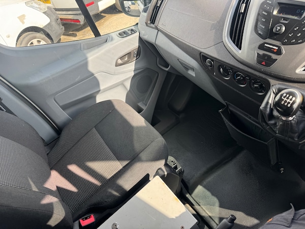 Used Ford Transit 2015 for sale - 75097559: Photo 8