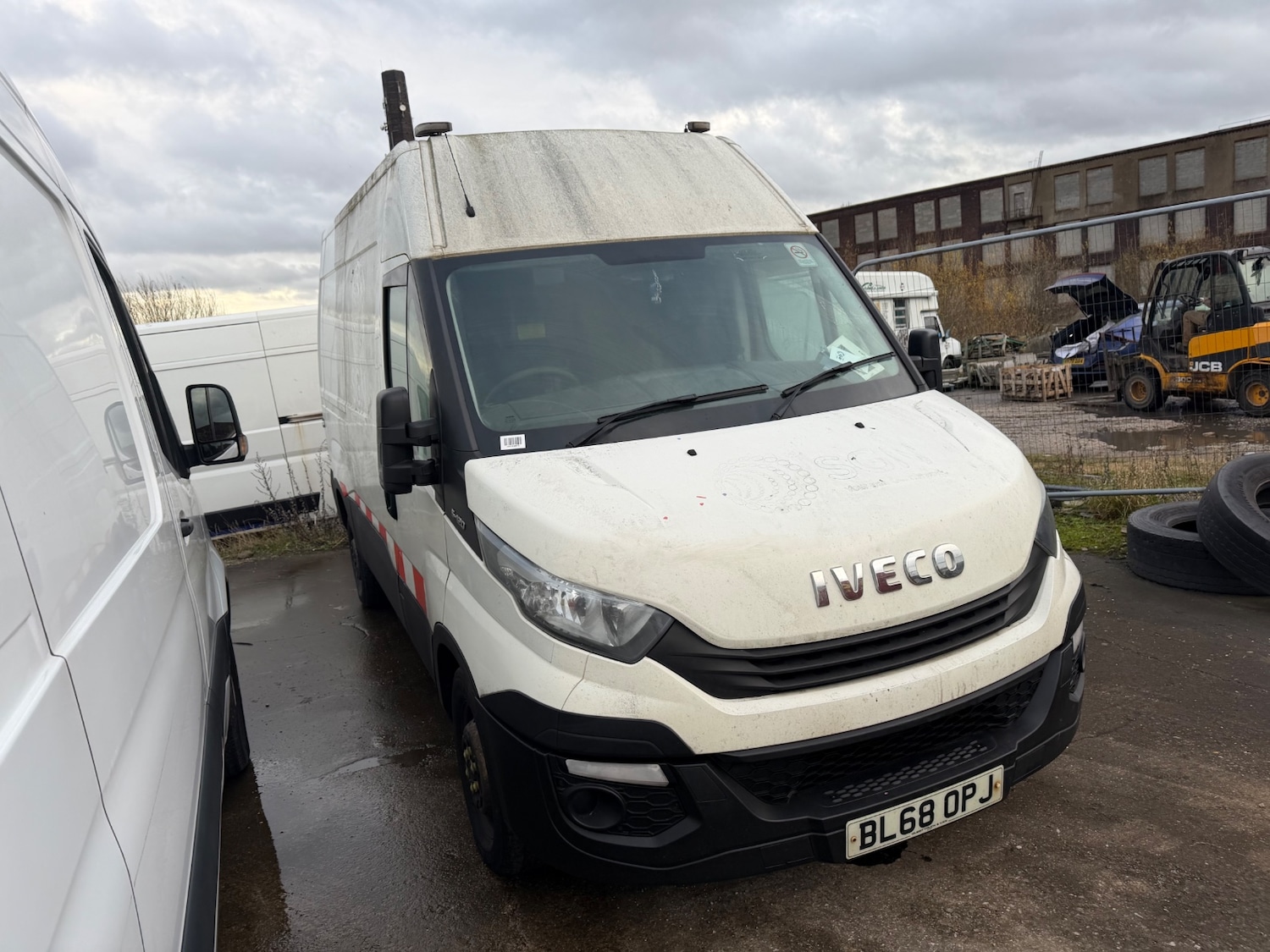 Used Iveco Daily 2019 for sale - 76855513: Photo 2