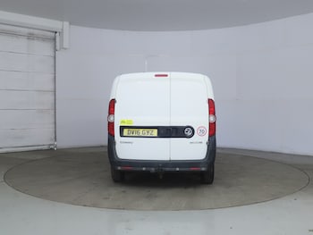 Used Vauxhall Combo 2016 for sale - 76548144: Photo