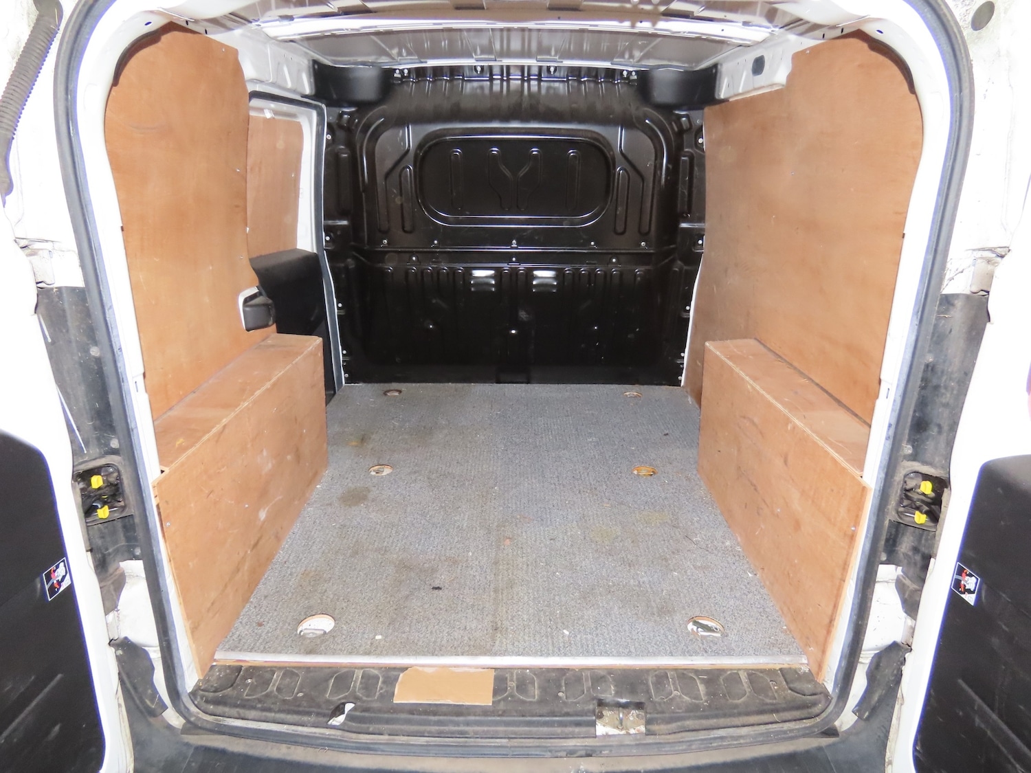 Used Vauxhall Combo 2016 for sale - 76548144: Photo 7