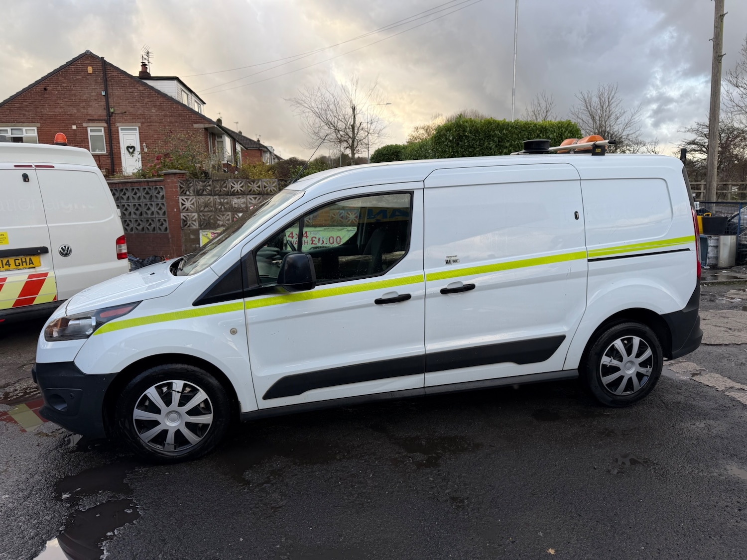 Used Ford Transit Connect 2017 for sale - 76644526: Photo 3