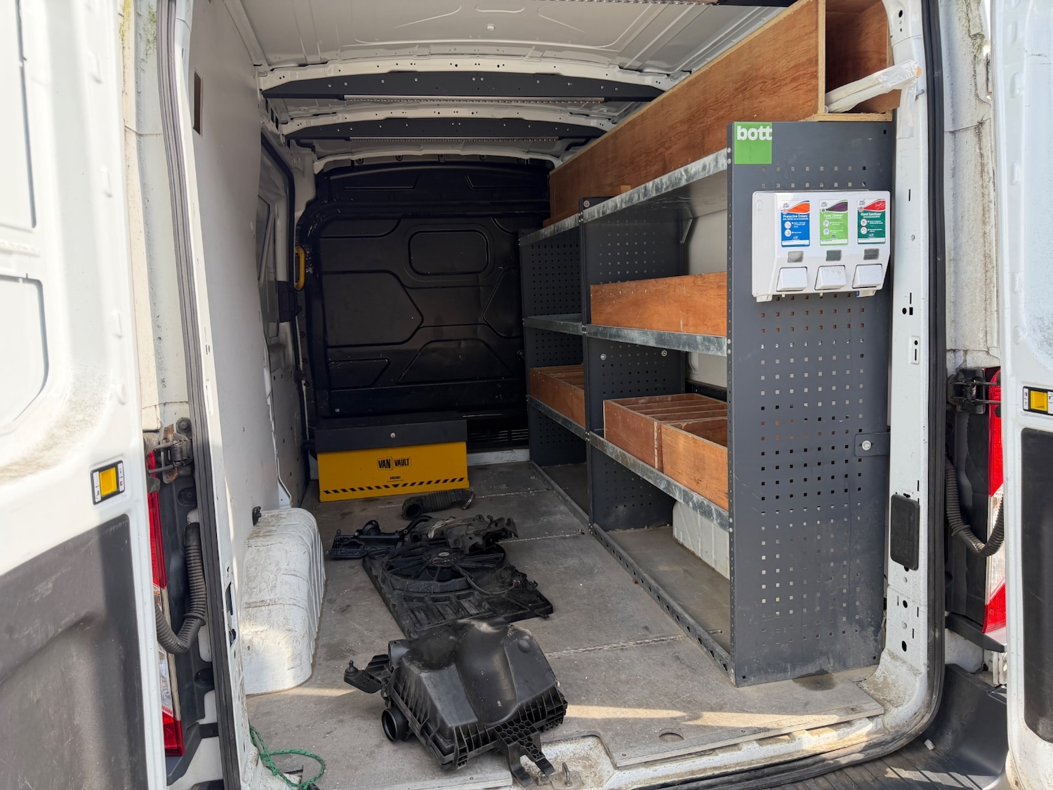 Used Ford Transit 2017 for sale - 77983780: Photo 7