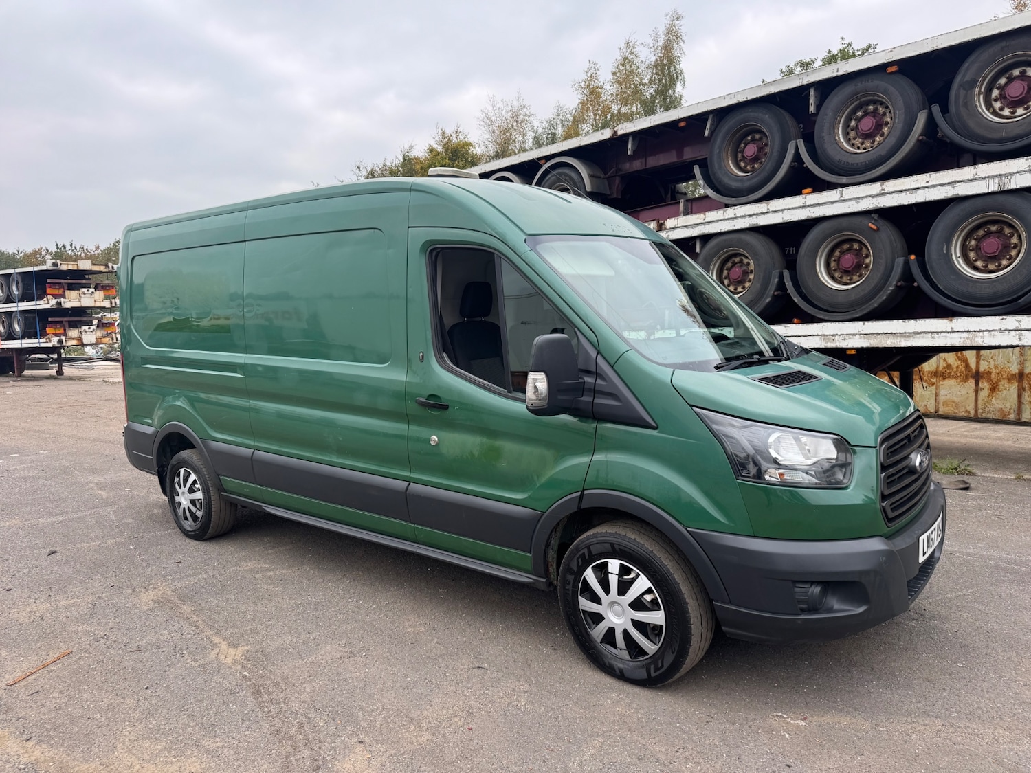 Used Ford Transit 2017 for sale - 76319210: Photo 1