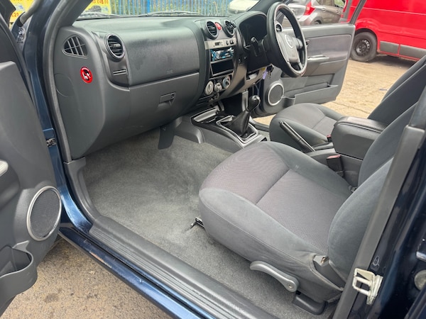 Used Isuzu Rodeo 2011 for sale - 75681666: Photo 13