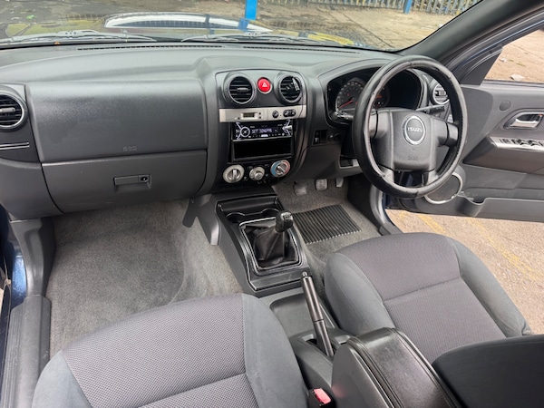 Used Isuzu Rodeo 2011 for sale - 75681666: Photo 14