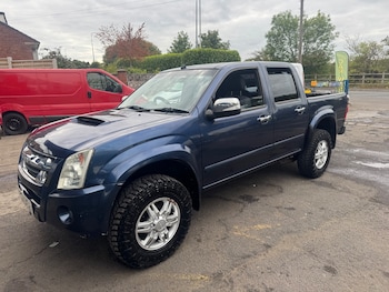 Used Isuzu Rodeo 2011 for sale - 75681666: Photo