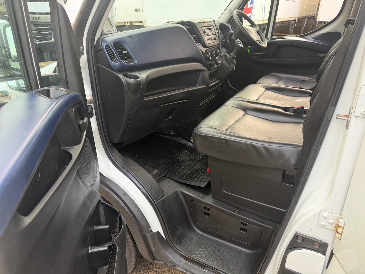 Used Iveco Daily 2017 for sale - 76656942: Photo 11