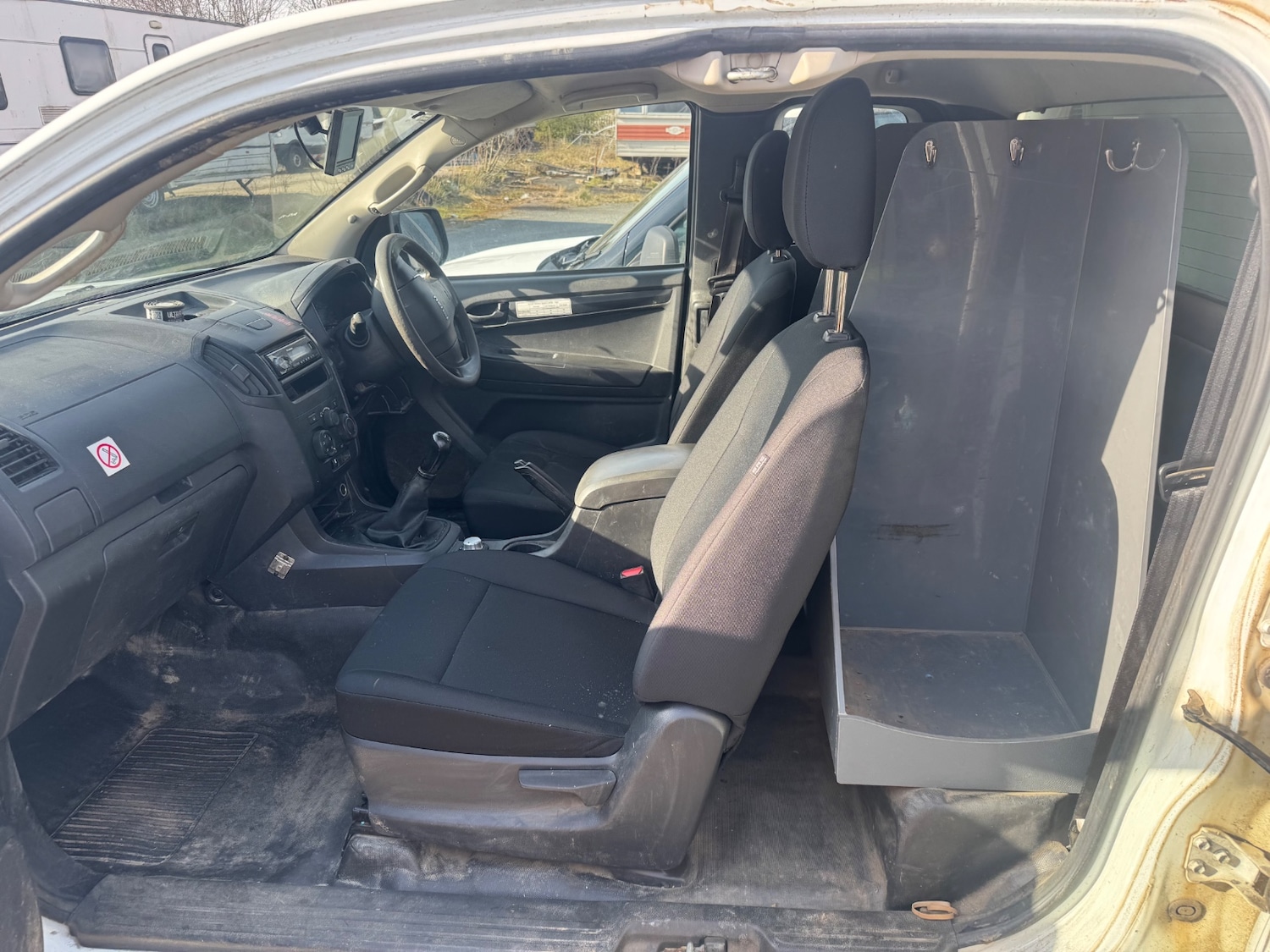 Used Isuzu D-Max 2017 for sale - 78156420: Photo 11