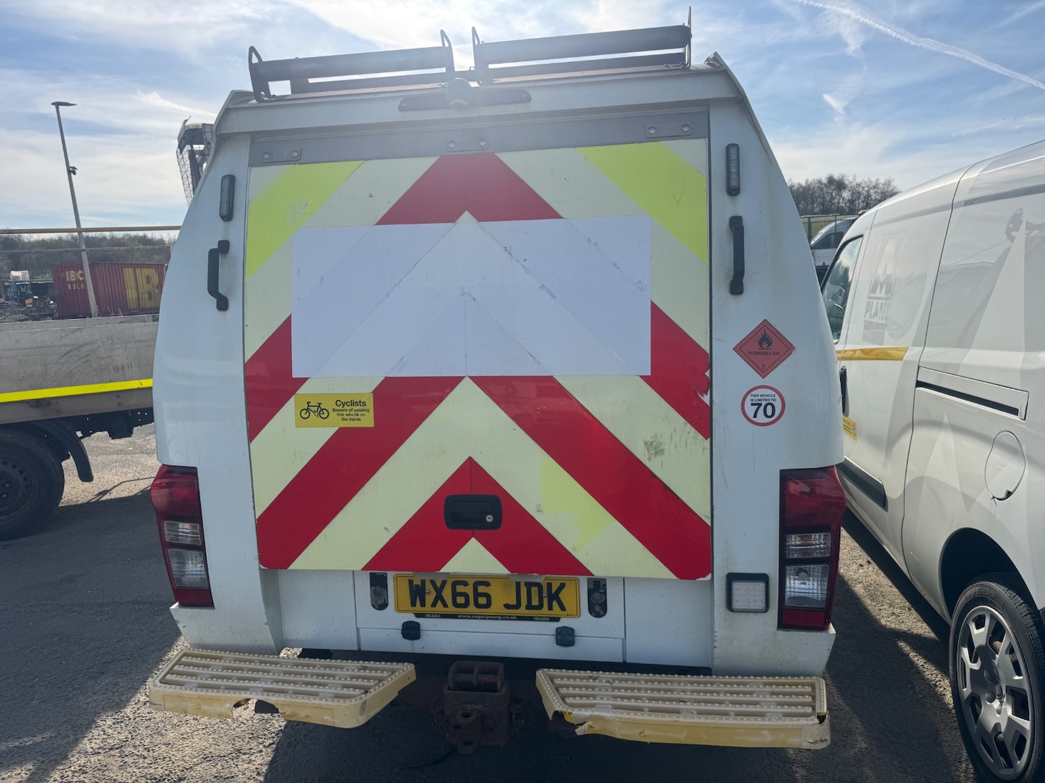 Used Isuzu D-Max 2017 for sale - 78156420: Photo 8