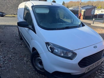 Used Ford Transit Courier 2019 for sale - 77635747: Photo